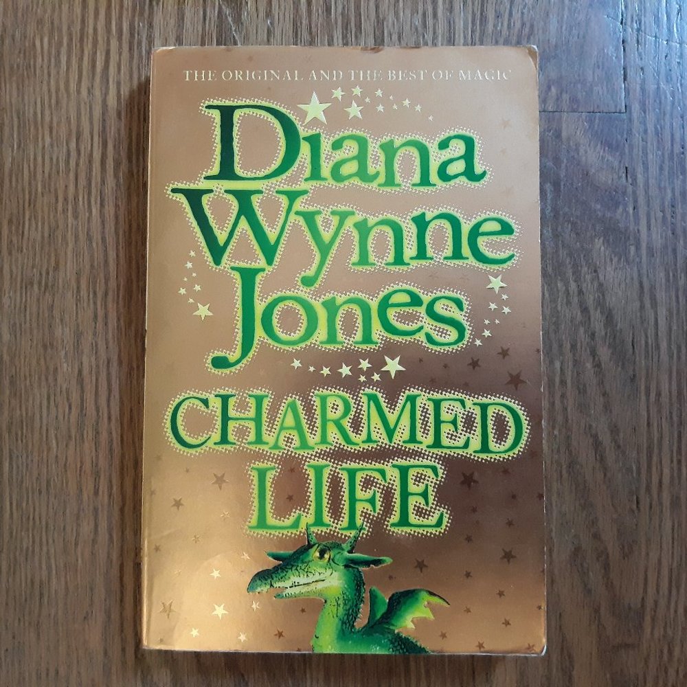 Charmed Life, Chrestomanci Volume 1